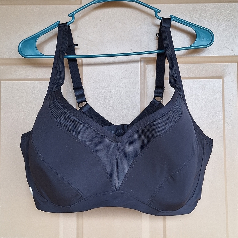 Torrid Active Black Underwire Lightly Padded Comf… - image 1